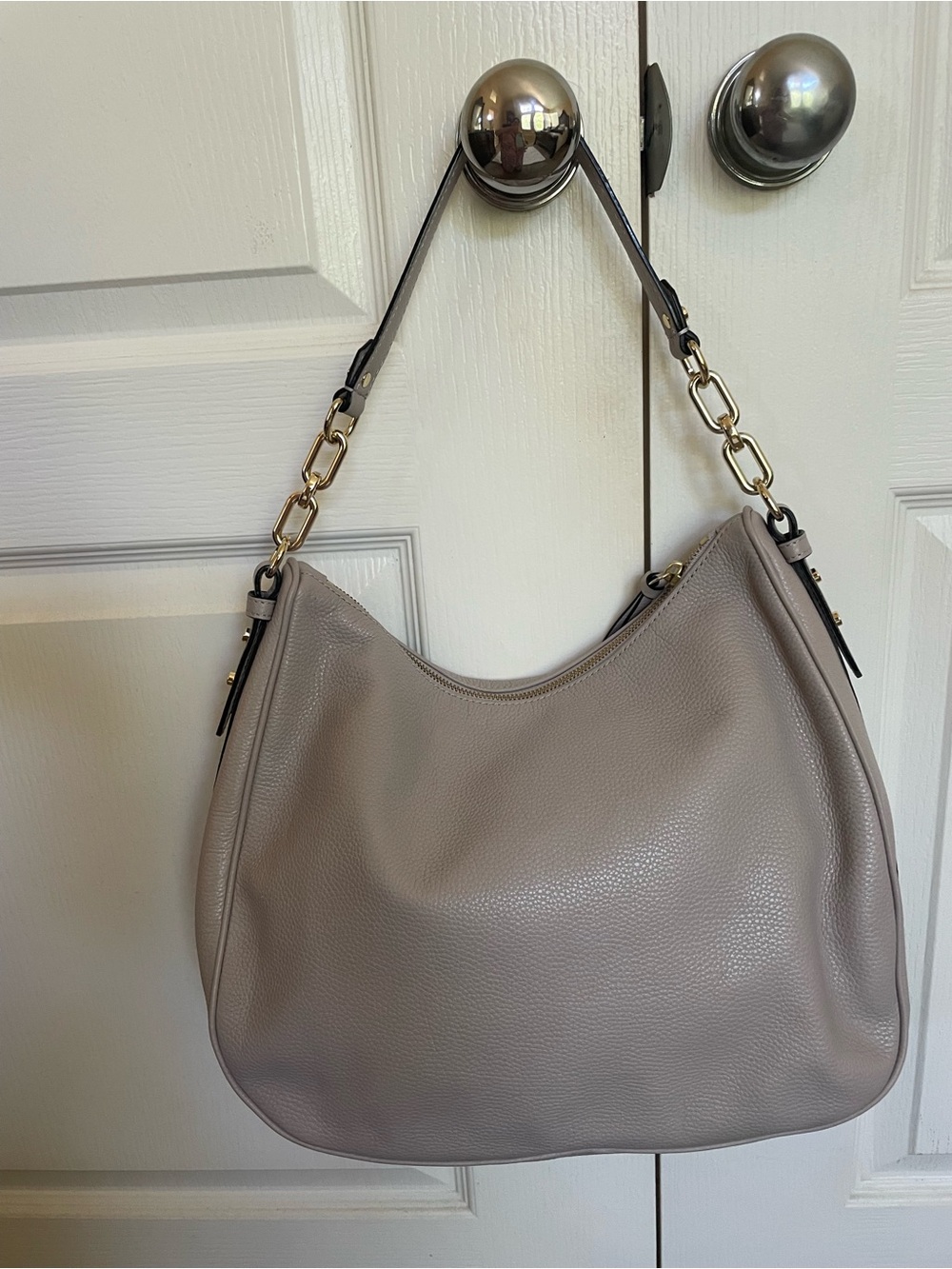 Kate Spade Bag. - Picture 3 of 14